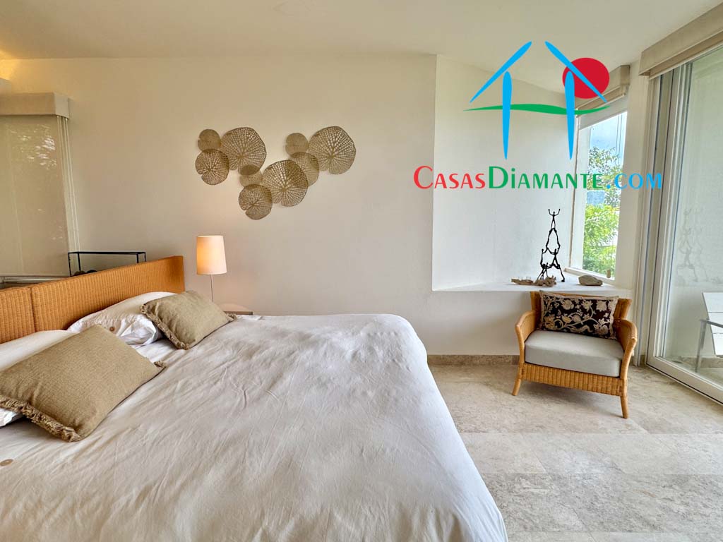 Real Diamante Villas Las Rocas PH 104 - Recámara principal 3